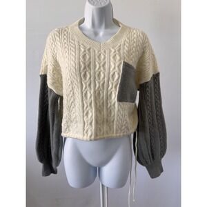Mello Los Angeles Cream Gray Cropped Cable Knit Sweater, Sz: L (b59)